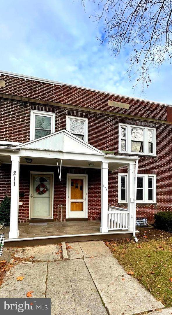 209 Olive Street - Photo 1