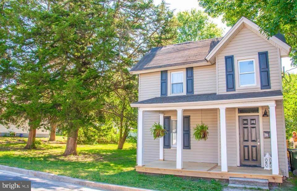 715 Jackson Street - Photo 1