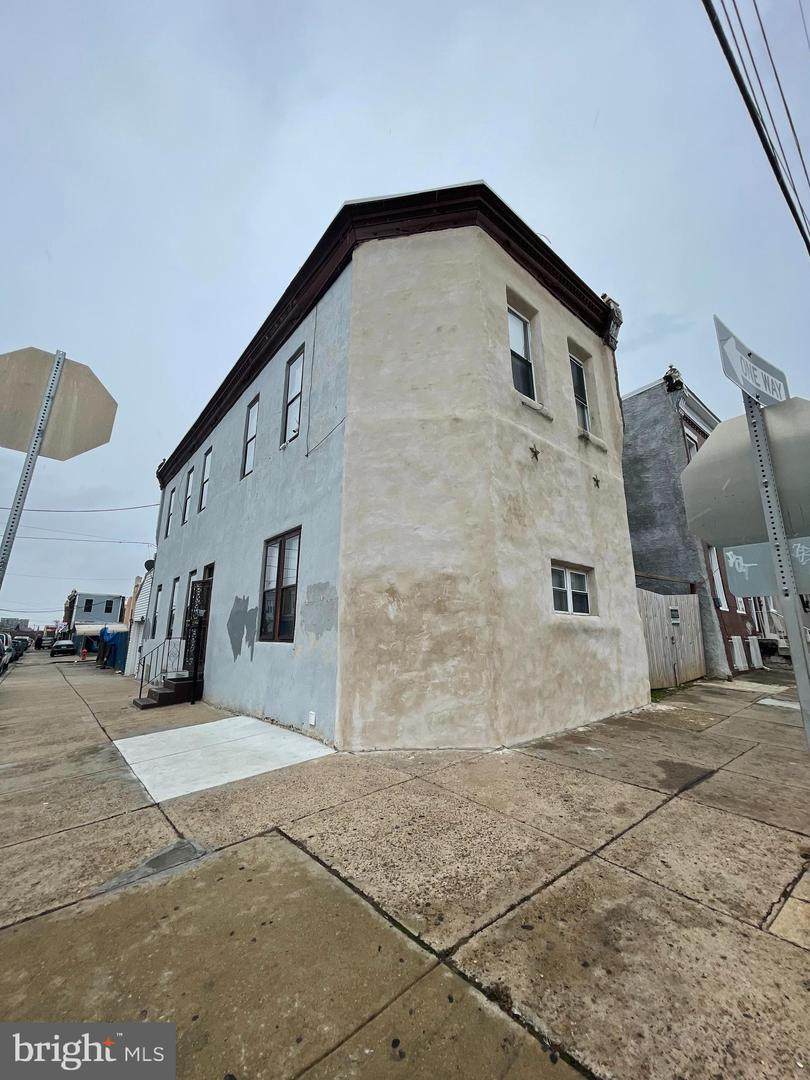 230 Ontario Street - Photo 1