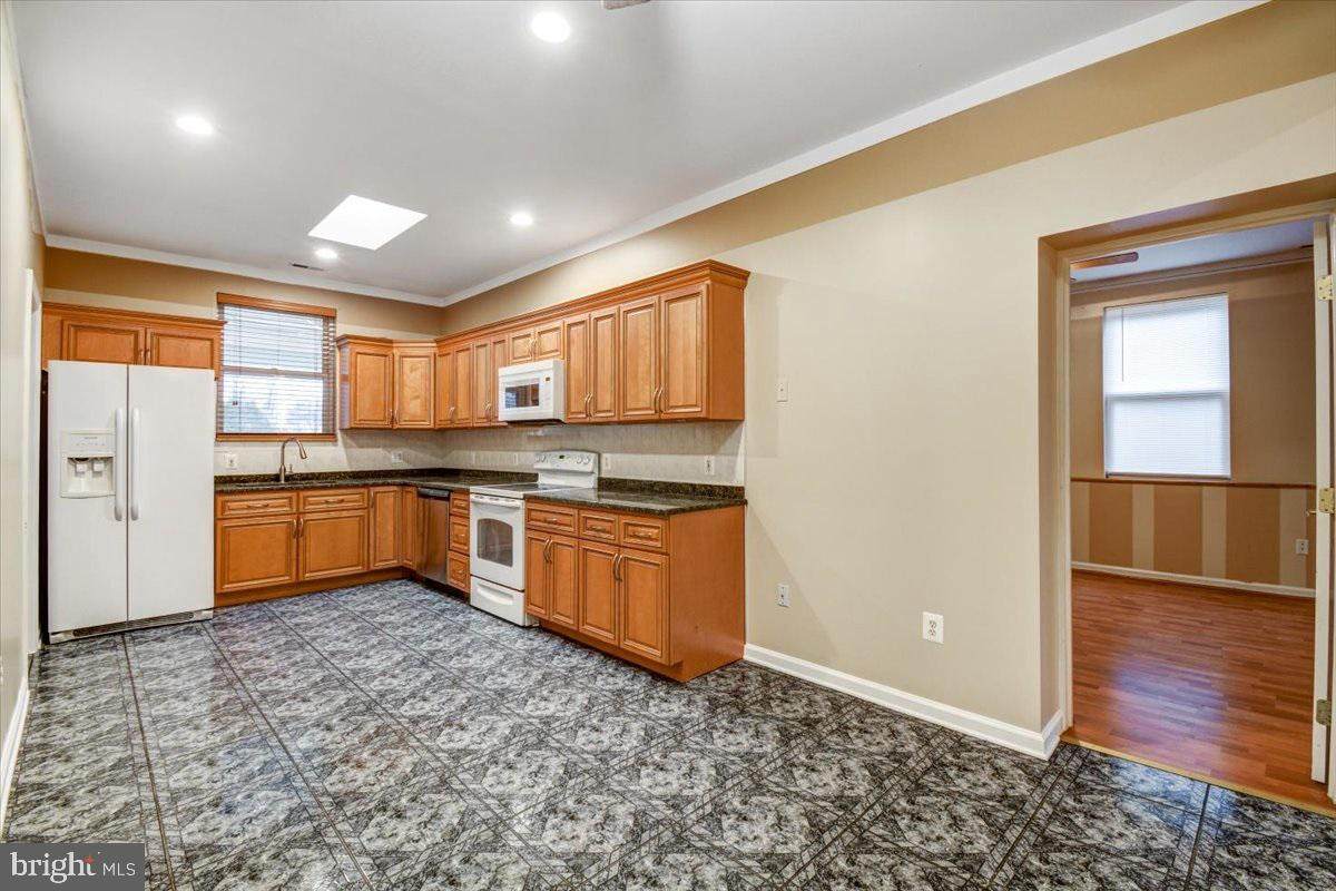 7616 Carla Road - Photo 1
