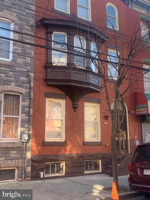 1736 Oxford Street - Photo 1