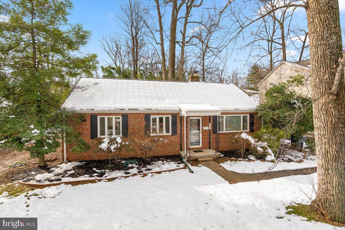 7221 Allan Avenue - Photo 1