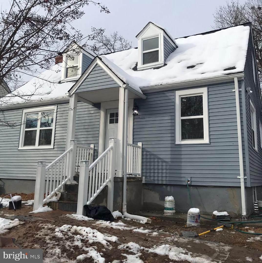 9604 48TH Place - Photo 1