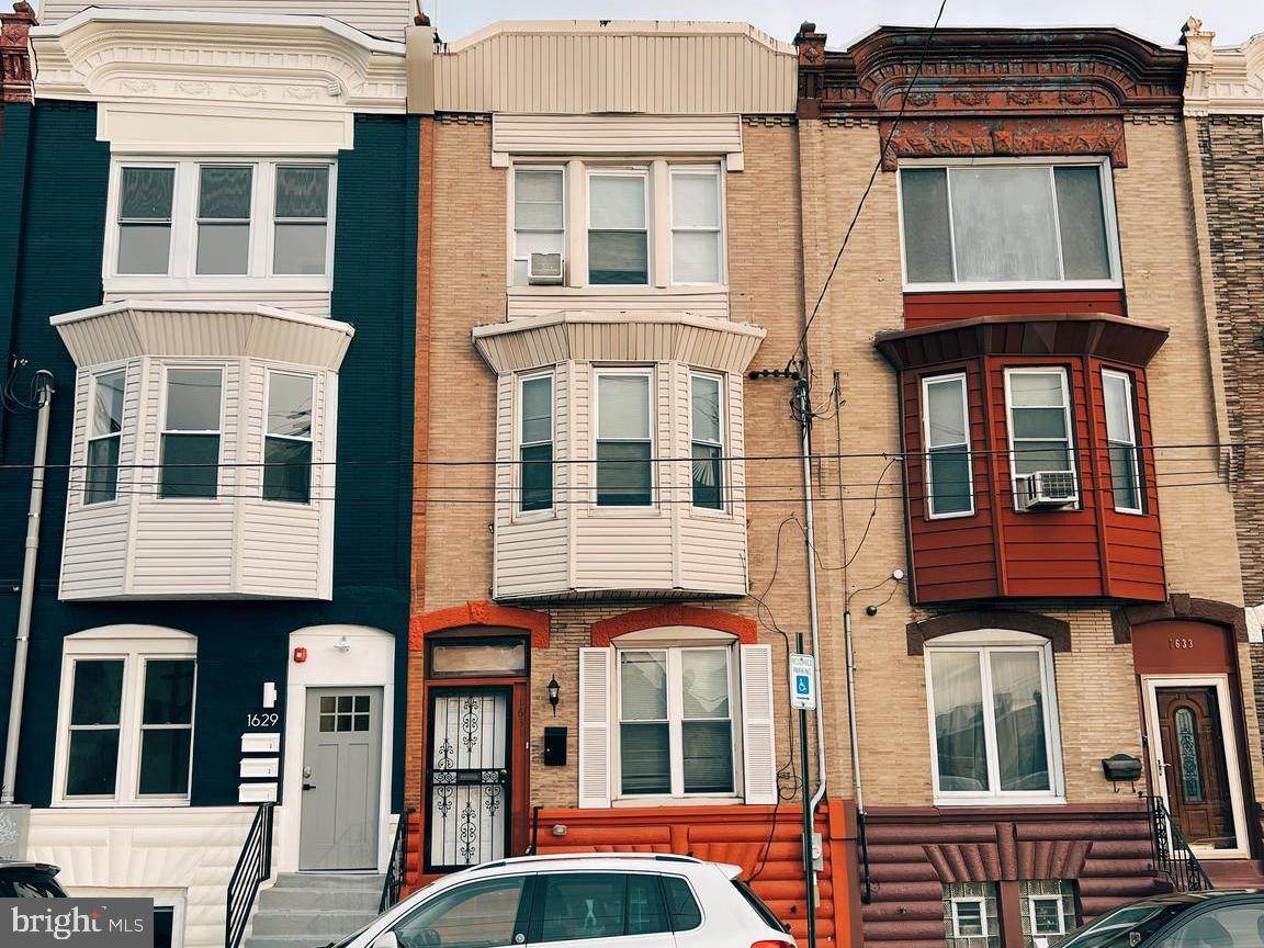 1631 22ND Street - Photo 1