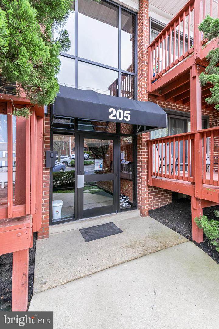 205 Skyhill Road - Photo 1