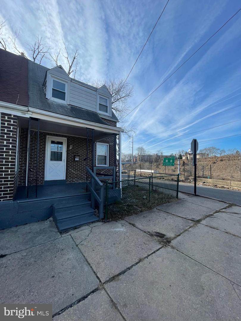 1320 Terrill Street - Photo 1