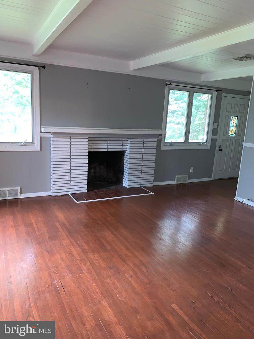 16 Union Avenue - Photo 1