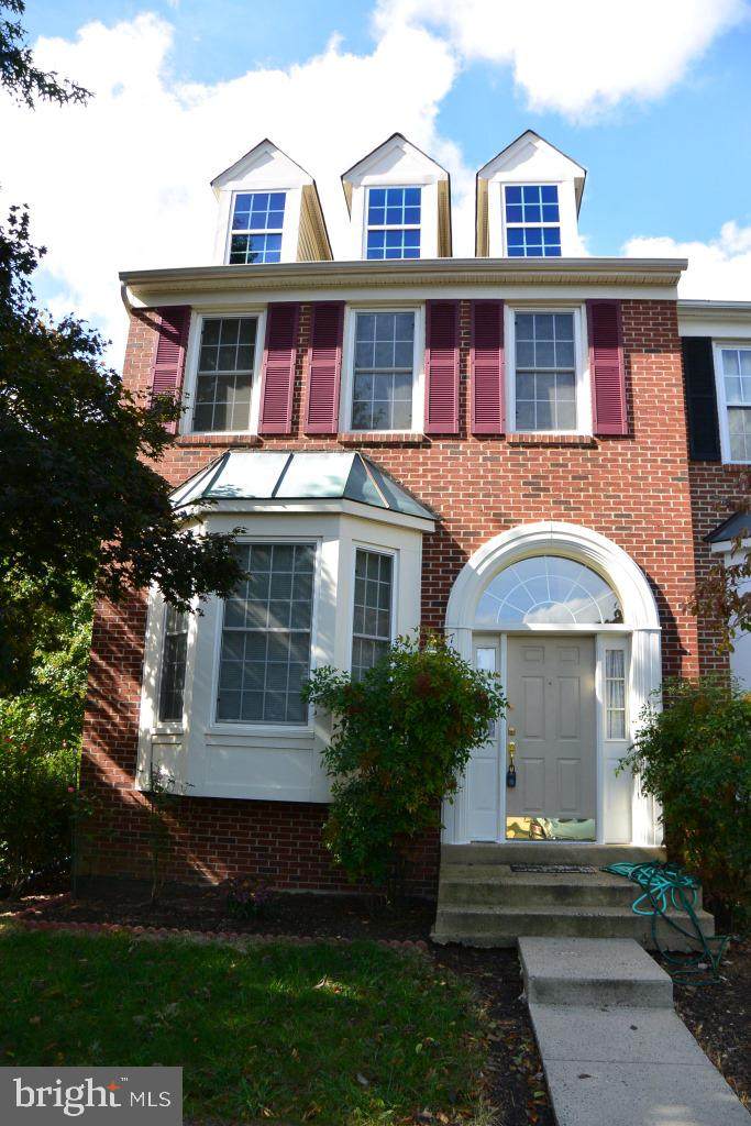 7034 Darby Towne Court - Photo 1