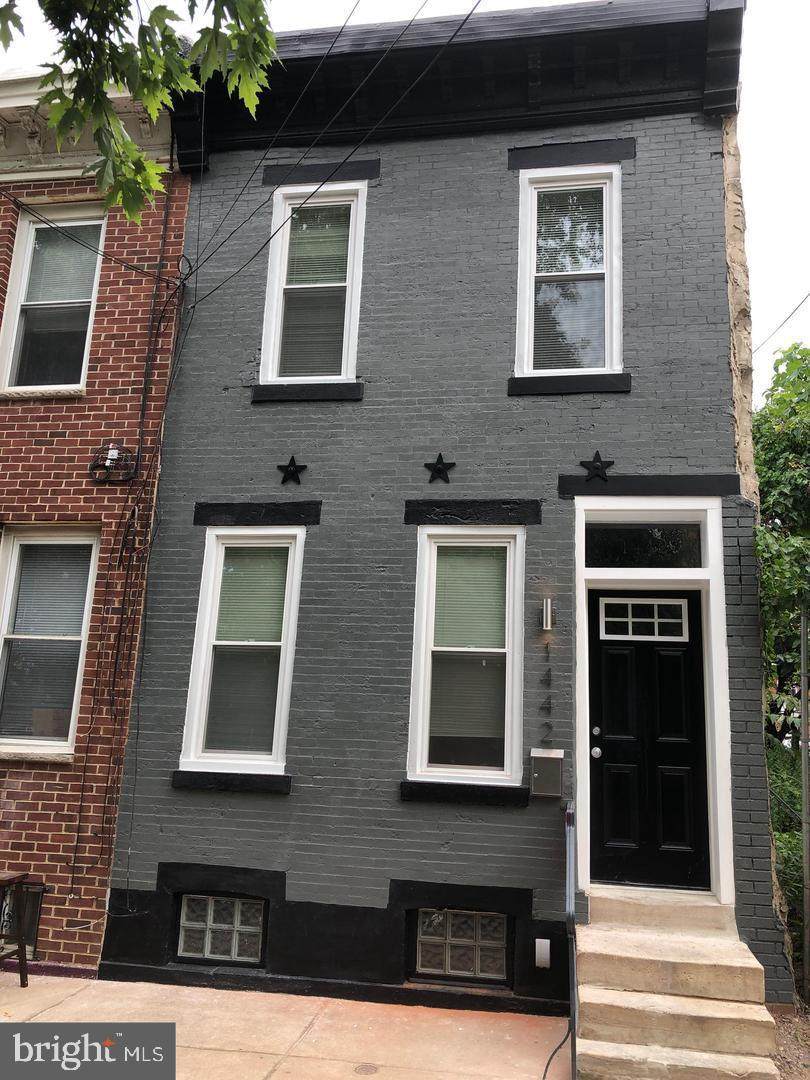 1442 Etting Street - Photo 1