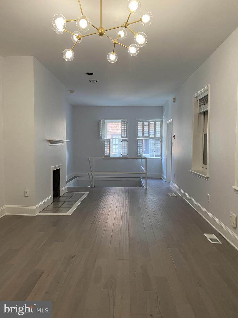 343 18TH Street - Photo 1
