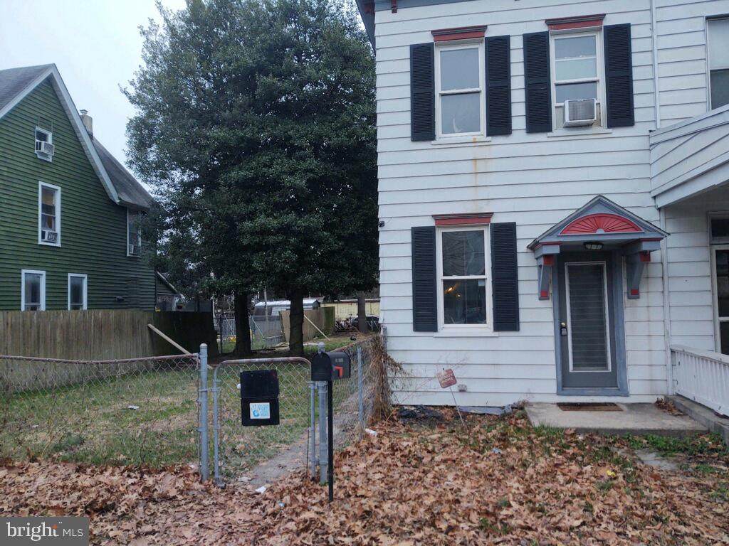 916 Norwood Street - Photo 1