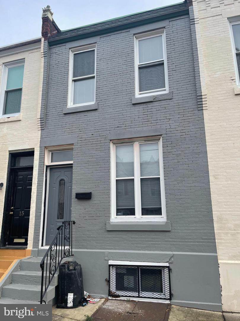 17 45TH Street - Photo 1