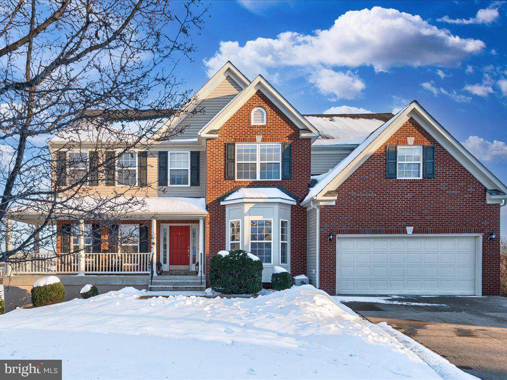 33 Raleigh Lane - Photo 1
