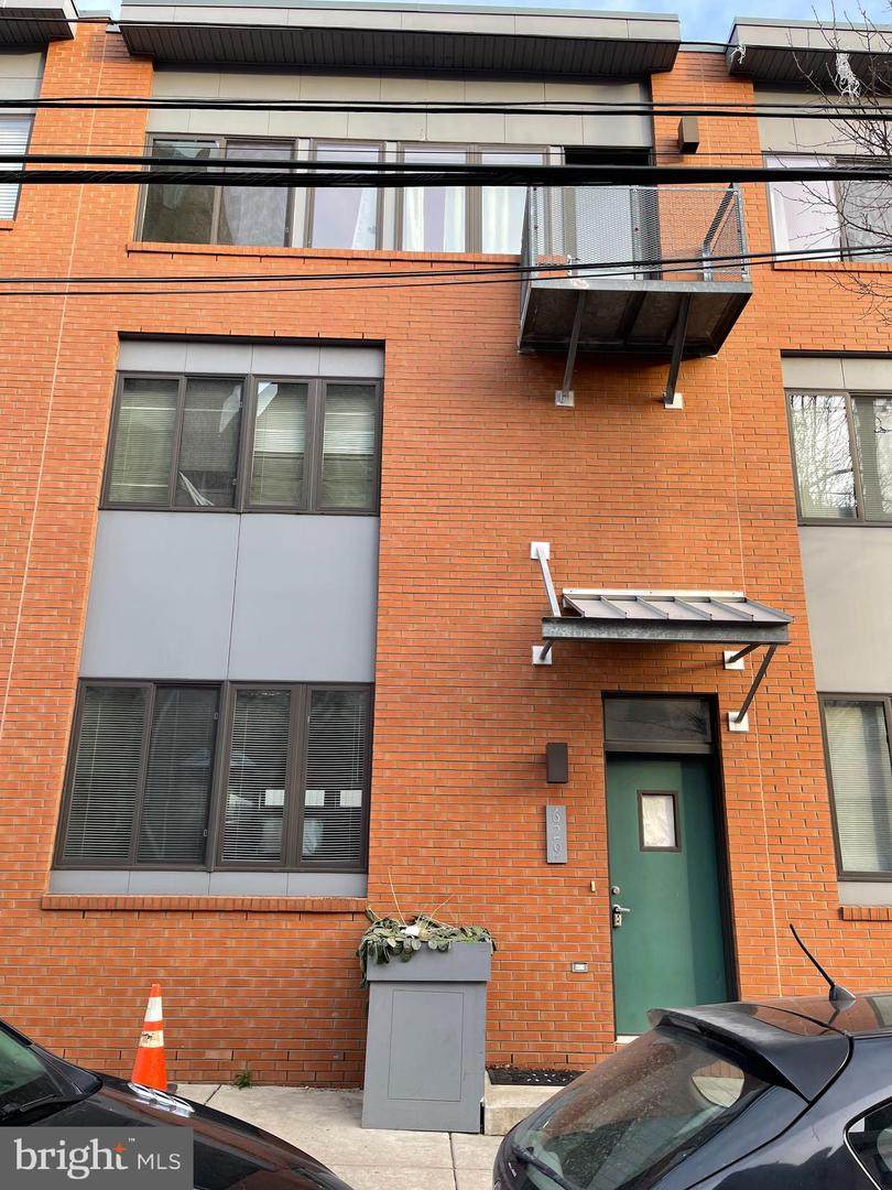 629 10TH Street - Photo 1