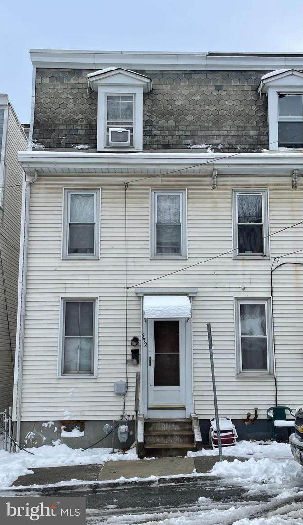532 2ND Street - Photo 1