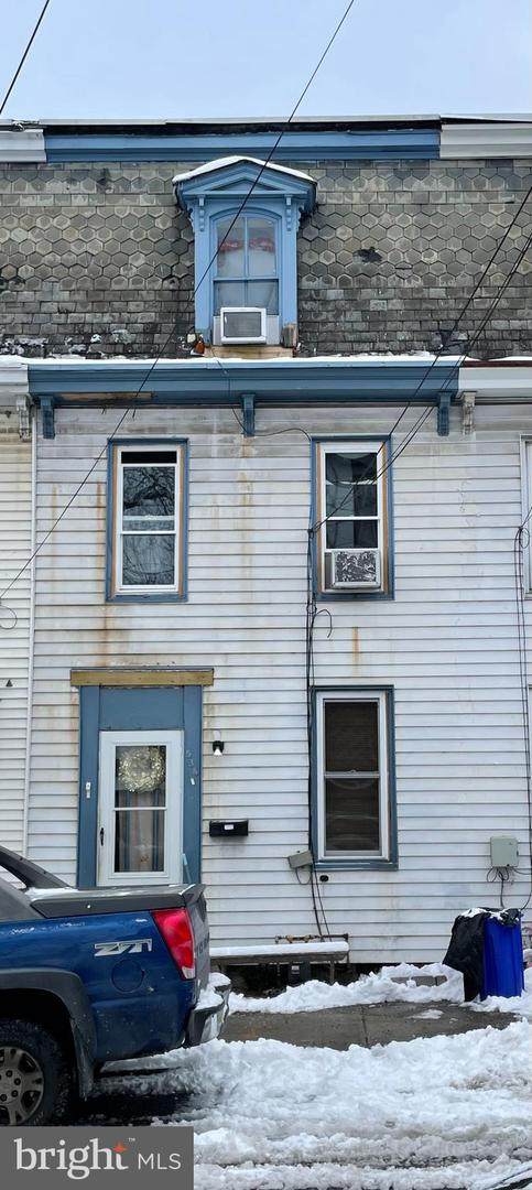 536 2ND Street - Photo 1