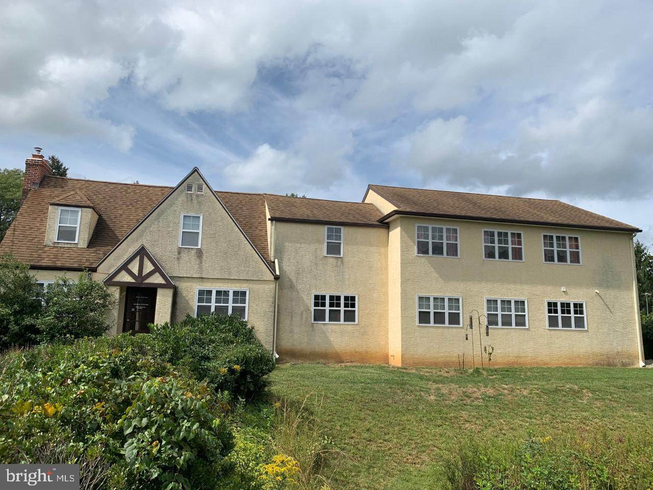 413 Mcfarlan Road - Photo 1