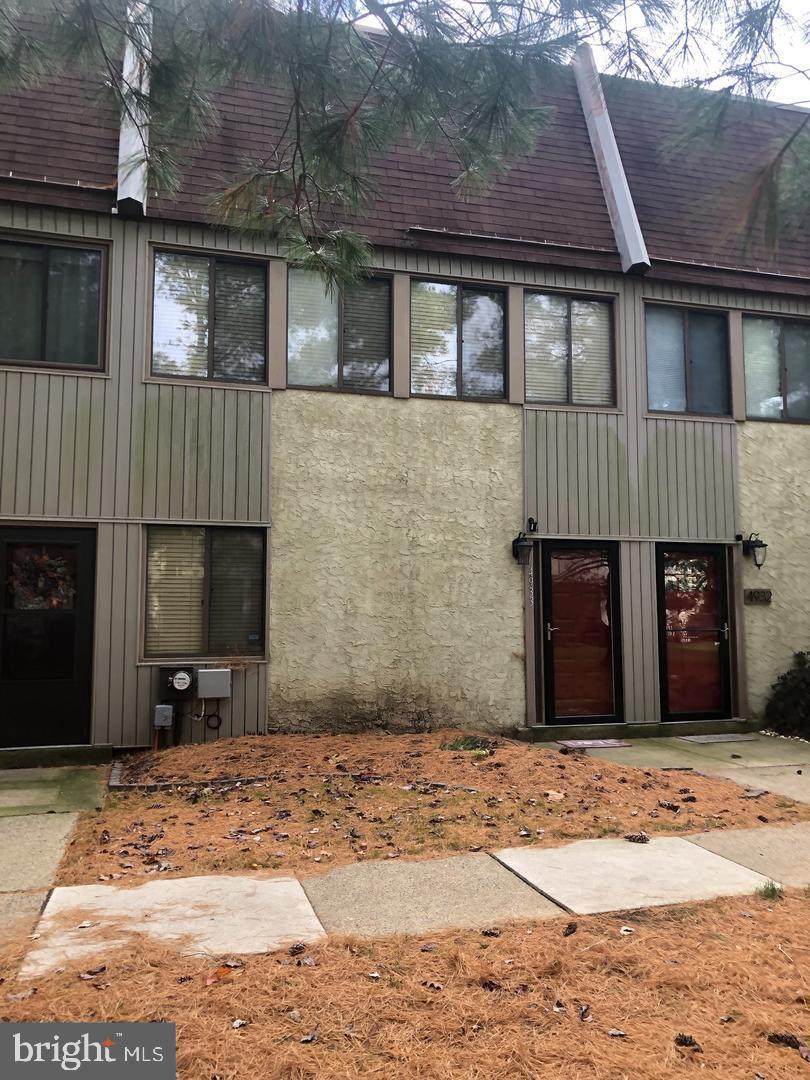 4933 Oxford Court - Photo 1