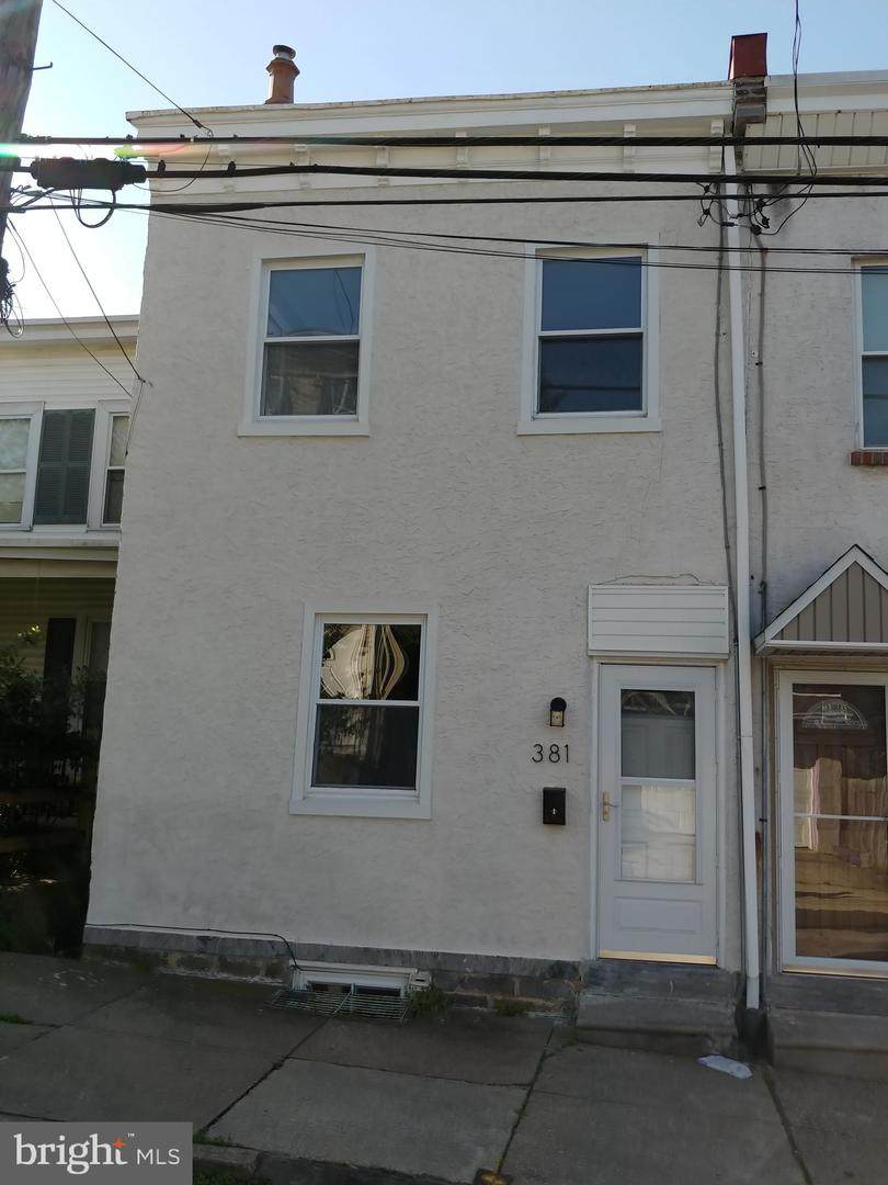 381 Delmar Street - Photo 1