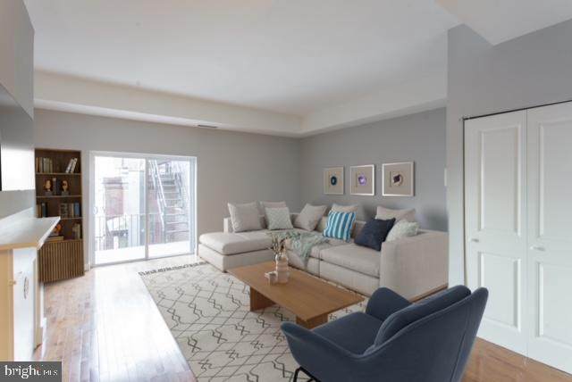 2015 Walnut Street - Photo 1