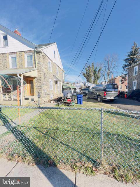 1805 Willow Avenue - Photo 1