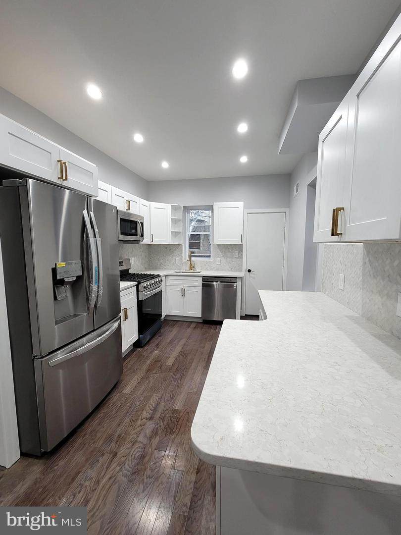 2057 Emily Street - Photo 1