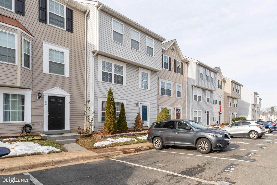 365 Moseby Court - Photo 1