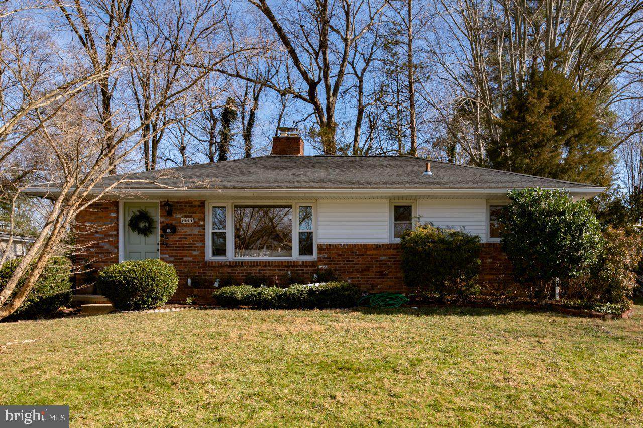 8013 Bainbridge Road - Photo 1