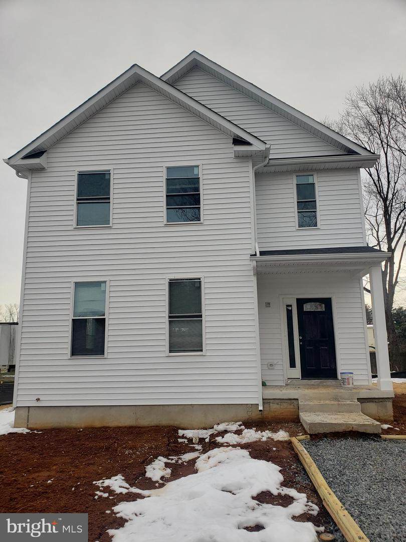 2452 24TH Street - Photo 1