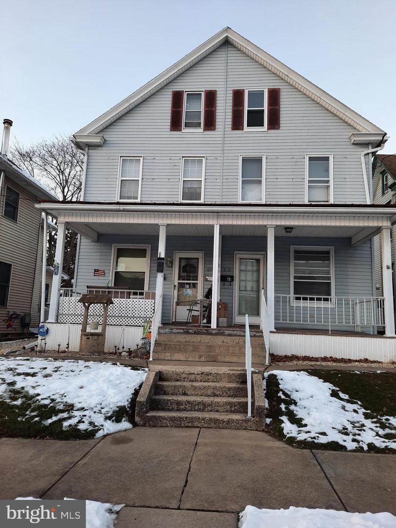 613 Union Street - Photo 1