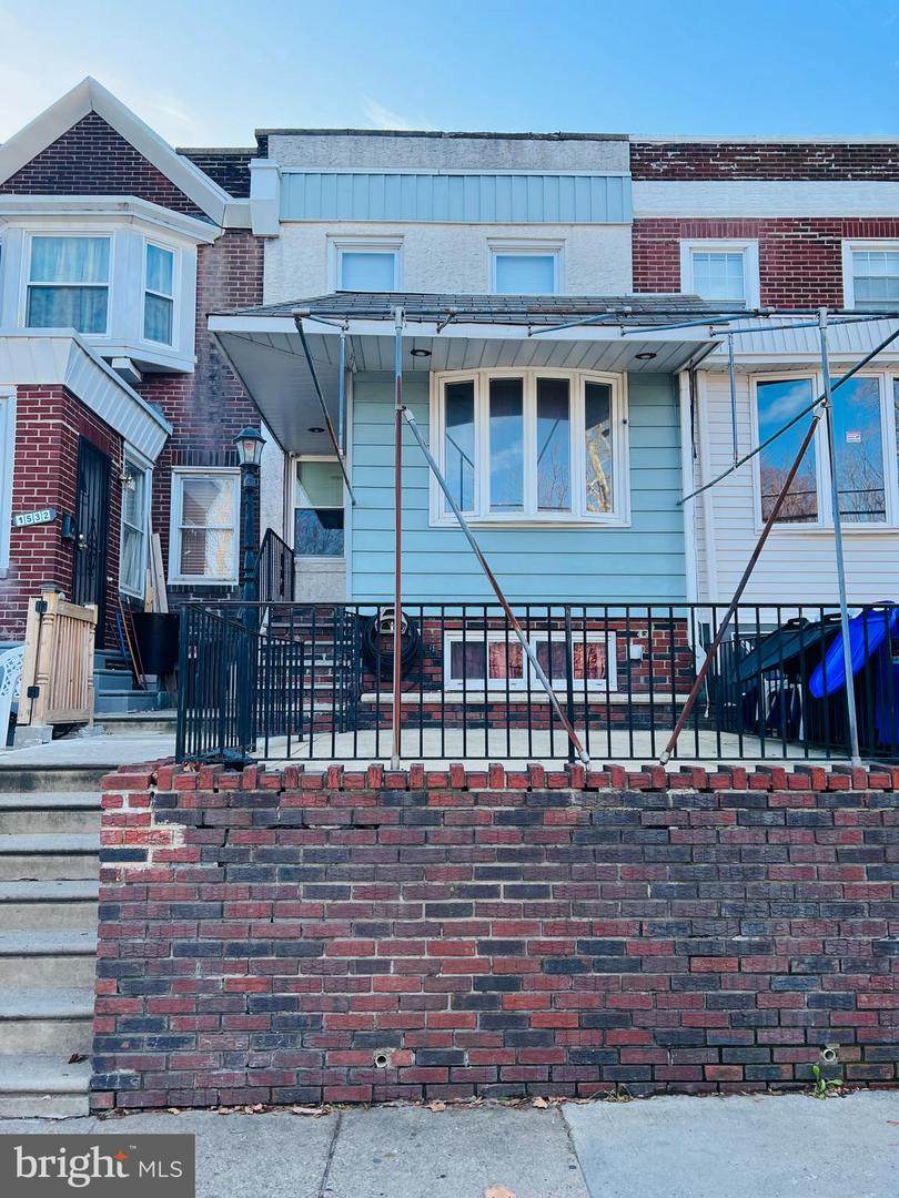 1530 Lycoming Street - Photo 1