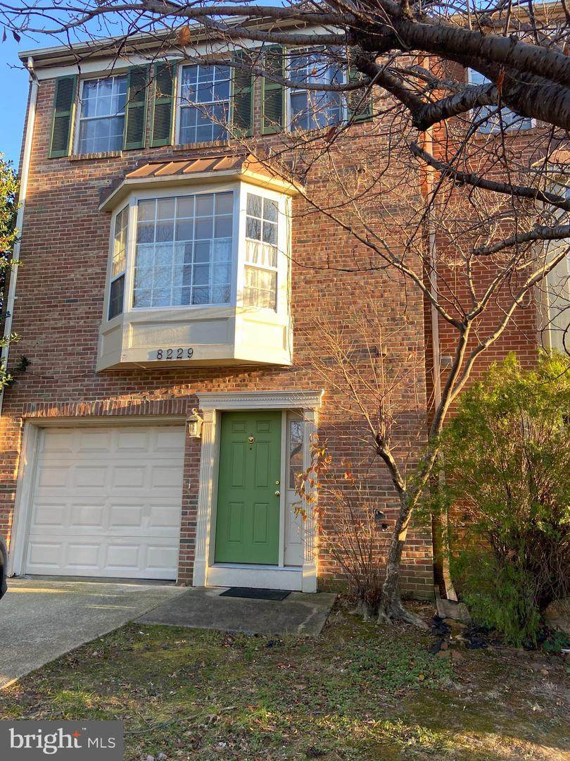 8229 Londonderry Court - Photo 1
