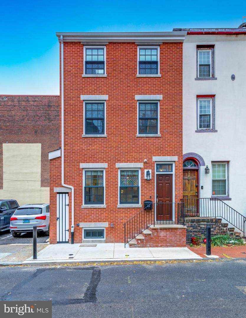 334 Hicks Street - Photo 1