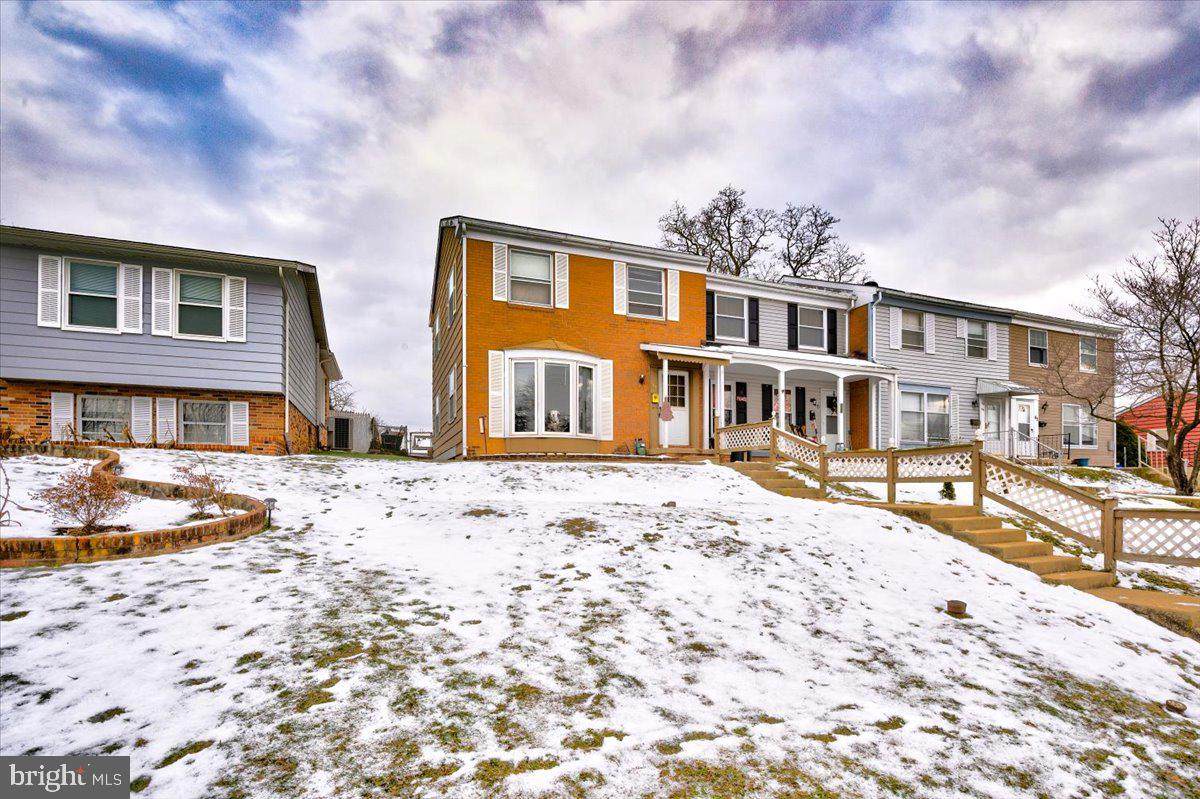48 Wakefield Road - Photo 1
