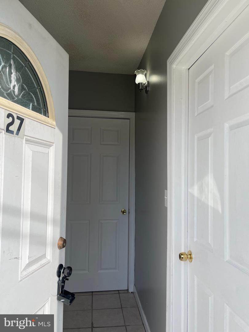 27 Bellevue Avenue - Photo 1