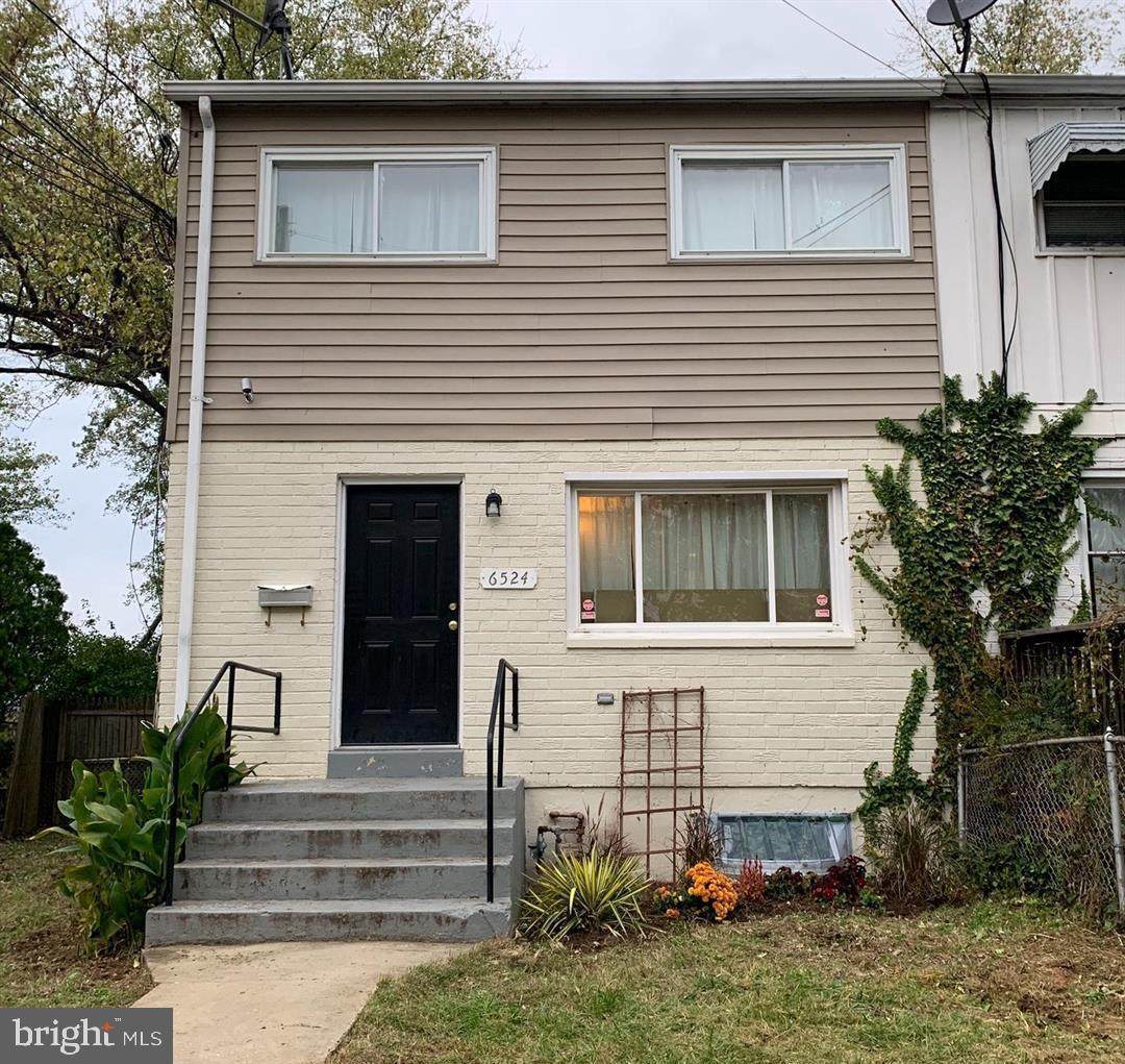 6524 Columbia - Photo 1