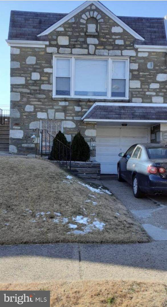 2526 Vista Street - Photo 1
