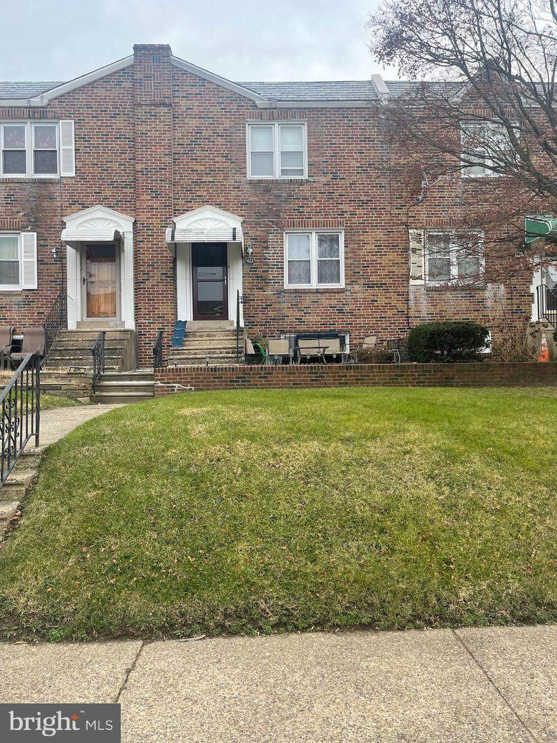423 Edgemore Road - Photo 1