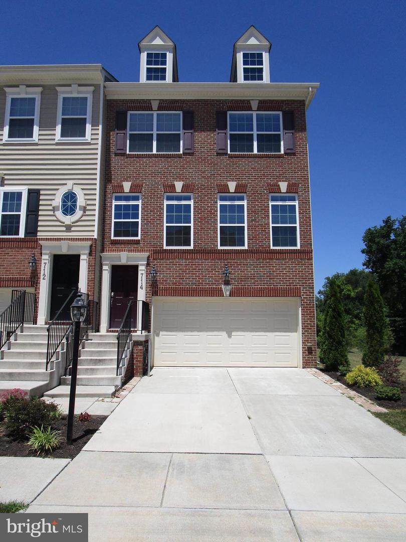 714 Hidden Oak Lane - Photo 1