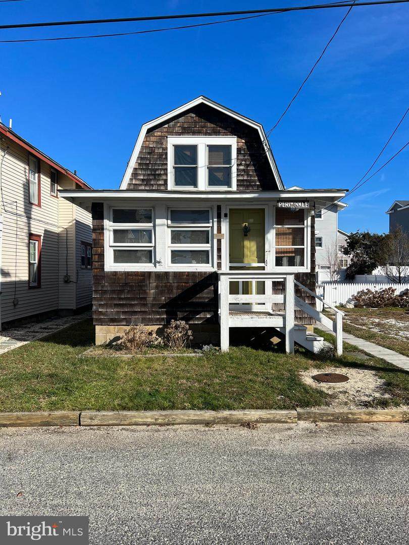 111 29TH Street - Photo 1