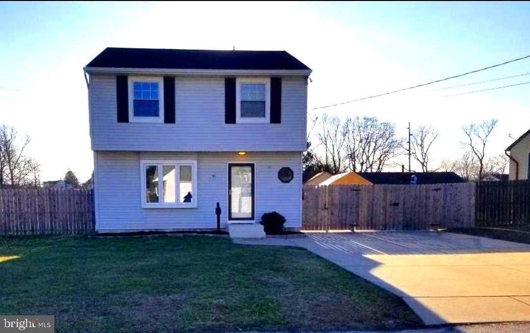 91 Warren Avenue - Photo 1