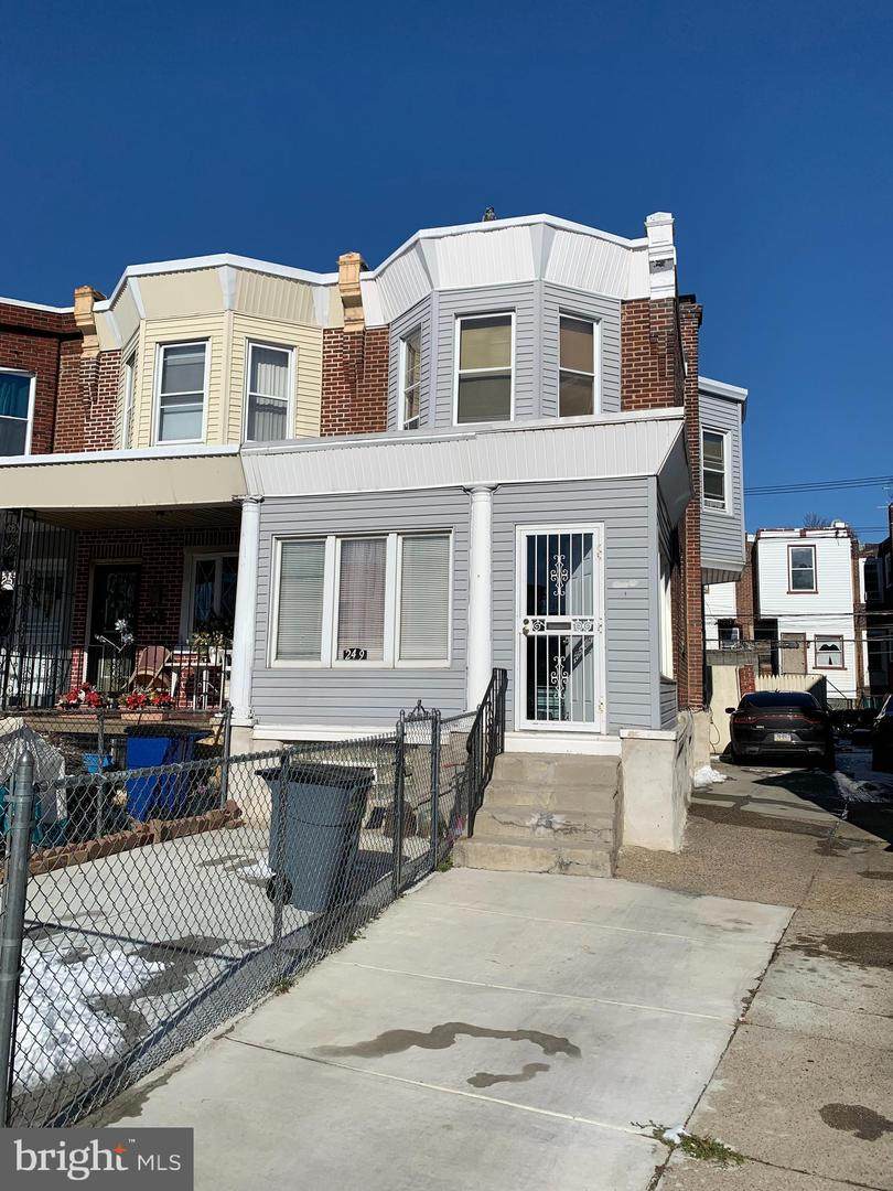 249 Lindley Avenue - Photo 1