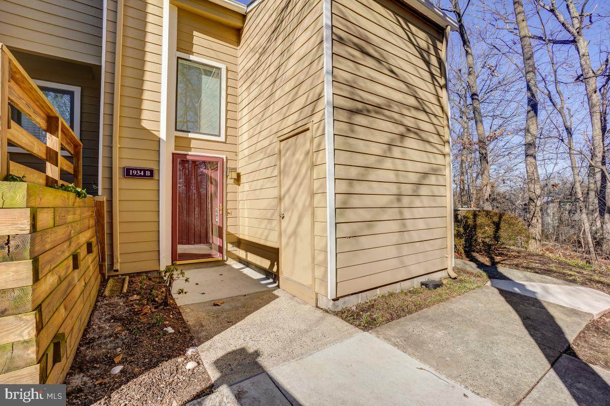 1934-B Villaridge Drive - Photo 1