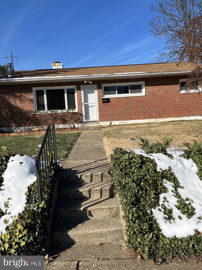 1008 Kent Avenue - Photo 1