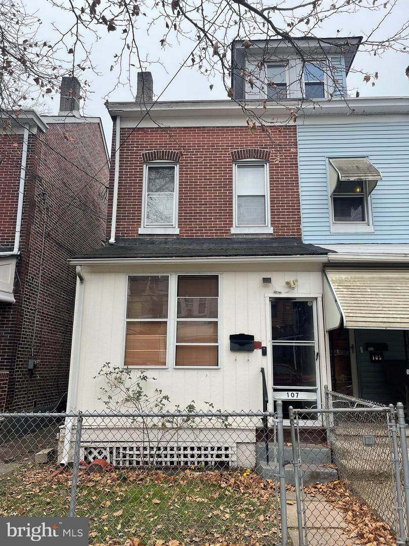 107 Race Street - Photo 1