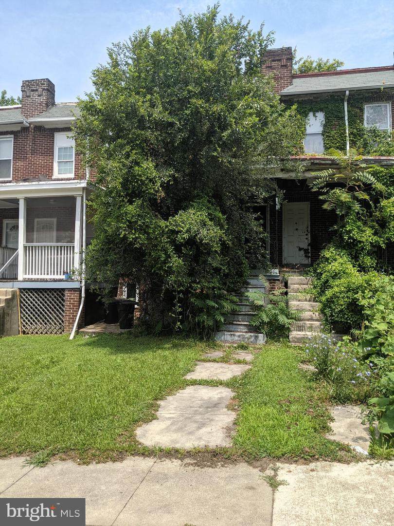 2806 Violet Avenue - Photo 1