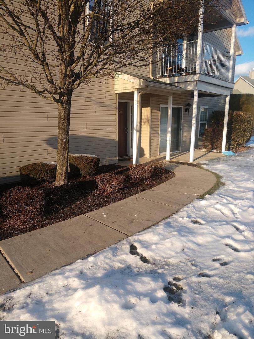 120 Cardinal Lane - Photo 1