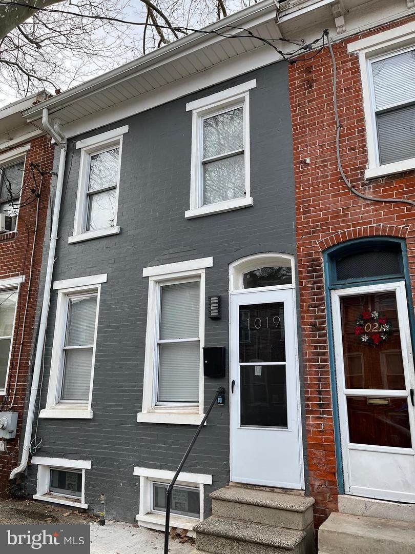 1019 Kirkwood Street - Photo 1
