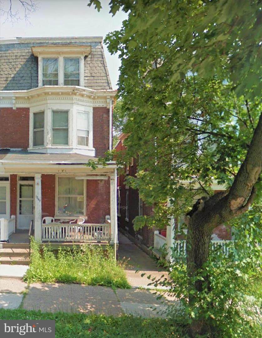 1849 Regina Street - Photo 1