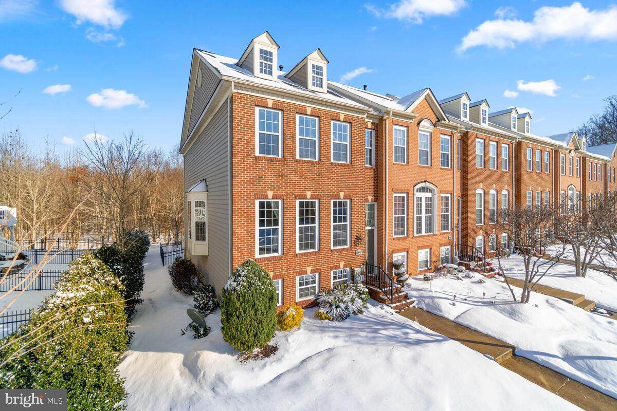14600 Hawley Lane - Photo 1